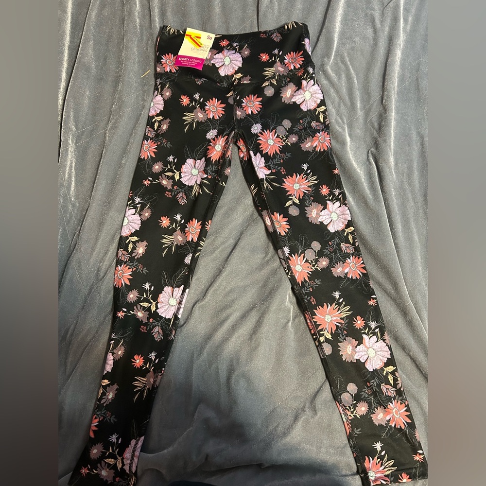 Floral High Rise Athletic Leggings (NEW WITH TAGS)